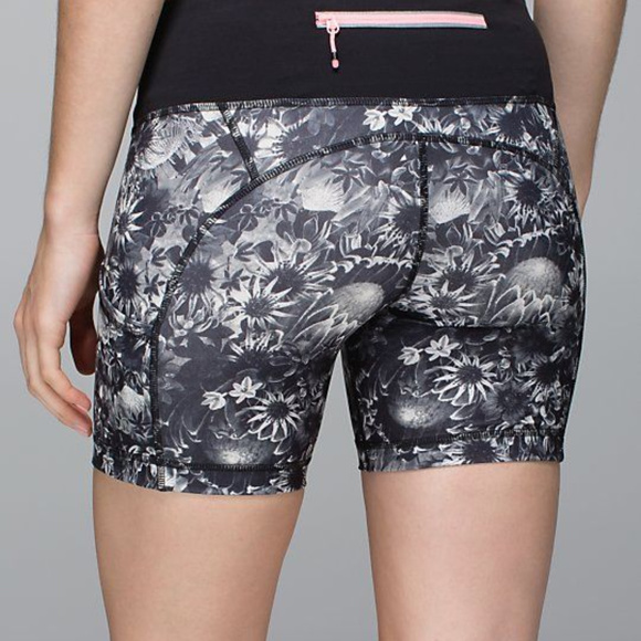 lululemon athletica Pants - lululemon Flower Power biker shorts